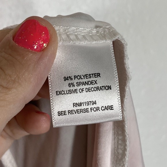 Live & Let Live sublimation embroidered short sleeve sway blouse size small - Picture 6 of 9